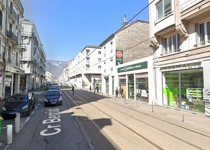 Apartment T2 Berriat - Proche Gare & Centre - Equipe Avec Wifi Grenoble